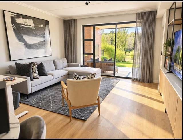 3 BEDROOM APARTMENT FOR SALE IN SANDRINGHAM